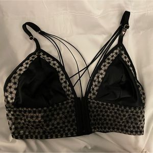 NWT VS black bra with front hook closure XL